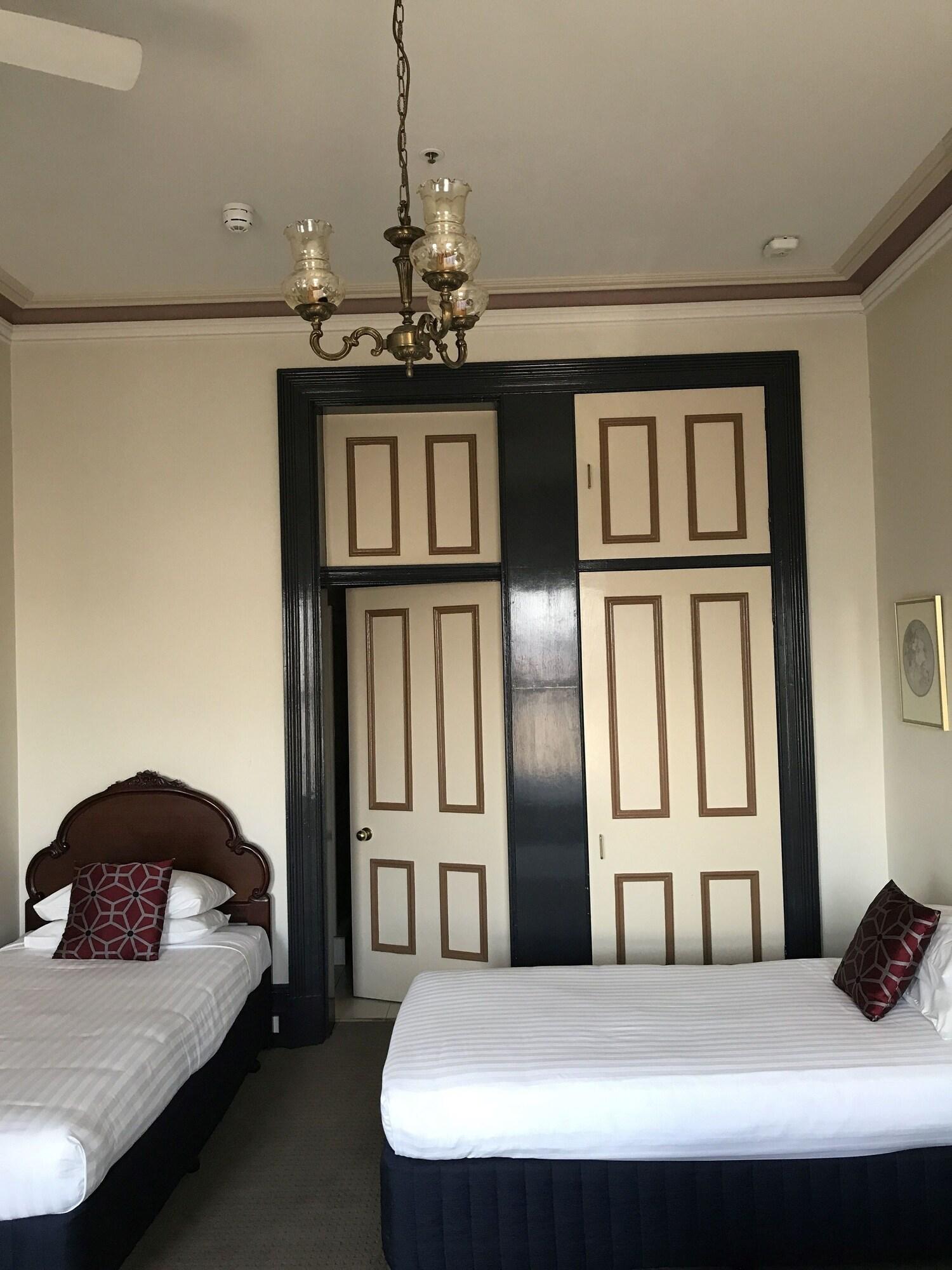 The Hotel Shamrock Bendigo Kültér fotó